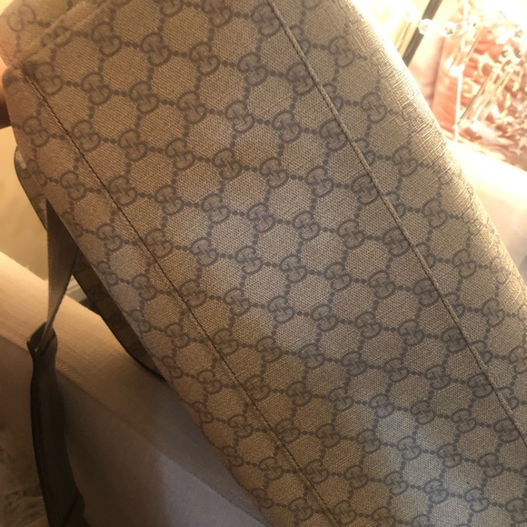 Authentic Gucci Messenger Diaper Bag!